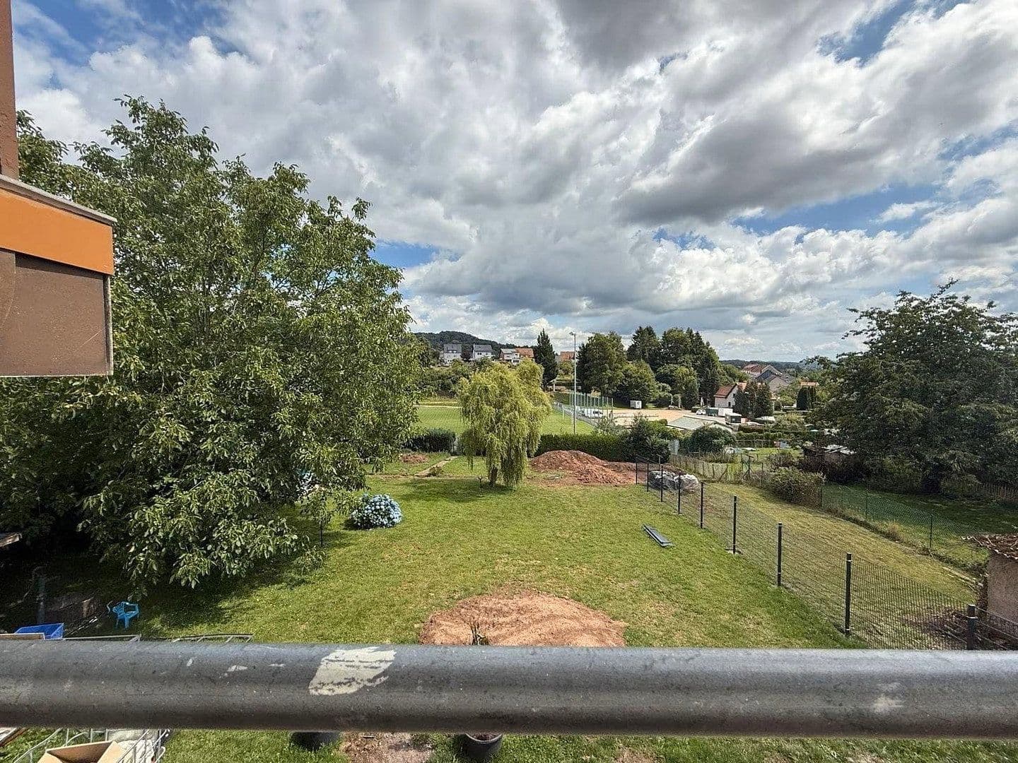 Prodej domu 196 m², pozemek 1.382 m², Oberthal, Země Sársko Prodej domu 196 m², pozemek 1.382 m², Oberthal, Země Sársko