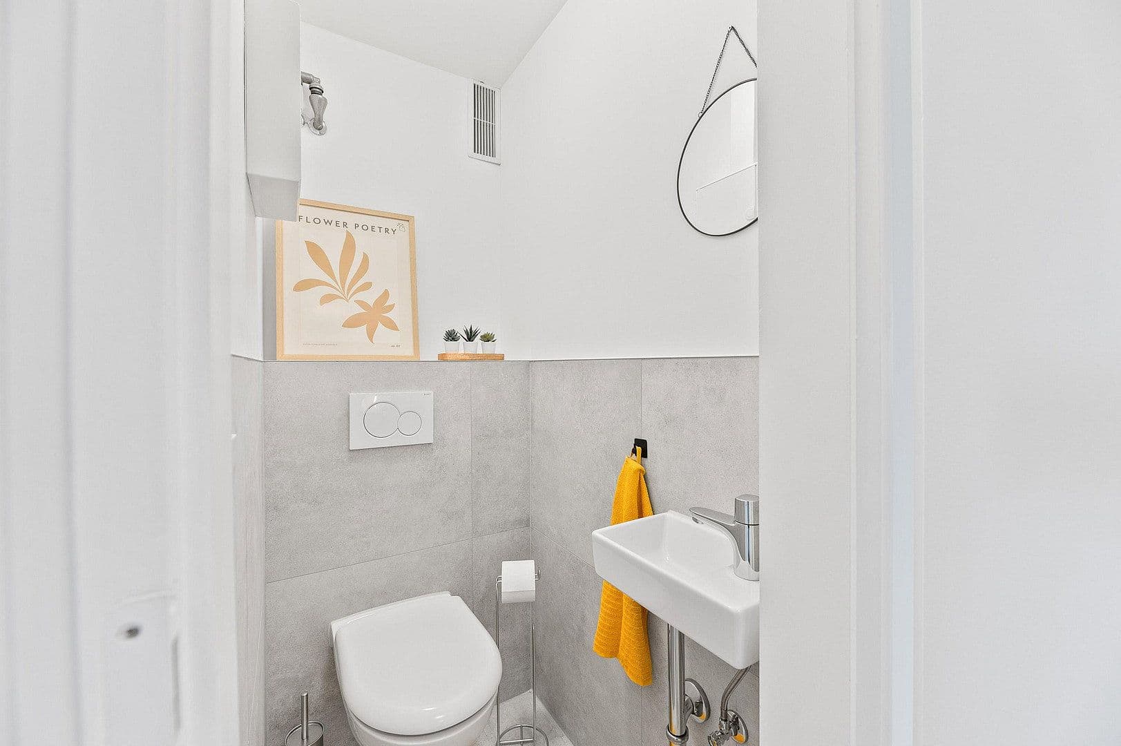 Pronájem bytu 20 m², Friedrich-Schofer-Straße 2, Waiblingen, Bádensko-Württembersko Pronájem bytu 20 m², Friedrich-Schofer-Straße 2, Waiblingen, Bádensko-Württembersko