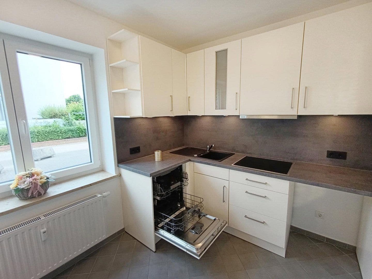 Pronájem bytu 2+1 47 m², Kiel, Šlesvicko-Holštýnsko Pronájem bytu 2+1 47 m², Kiel, Šlesvicko-Holštýnsko