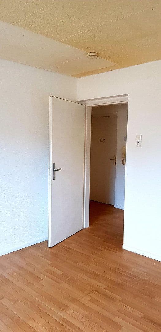 Pronájem bytu 2+1 47 m², Ludwigshafen, Porýní-Falc Pronájem bytu 2+1 47 m², Ludwigshafen, Porýní-Falc