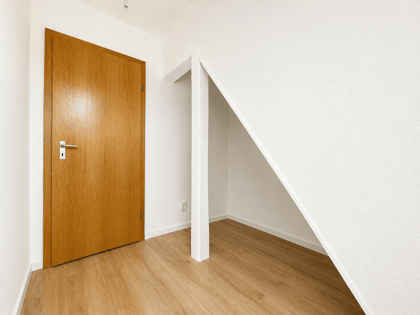 Pronájem bytu 2+1 44 m², Uferstraße 11, Castrop-Rauxel, Severní Porýní-Vestfálsko Pronájem bytu 2+1 44 m², Uferstraße 11, Castrop-Rauxel, Severní Porýní-Vestfálsko