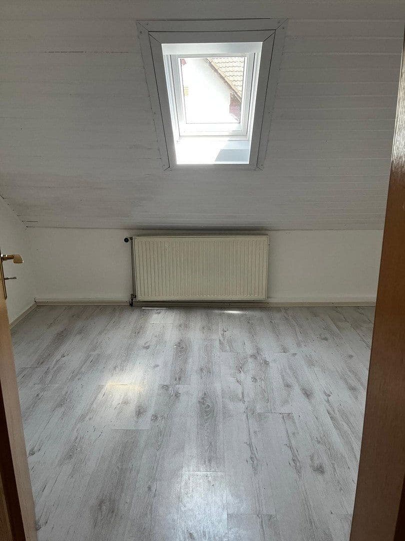 Pronájem domu 58 m², pozemek 68 m², Uhlandstr.5, Herdecke, Severní Porýní-Vestfálsko Pronájem domu 58 m², pozemek 68 m², Uhlandstr.5, Herdecke, Severní Porýní-Vestfálsko