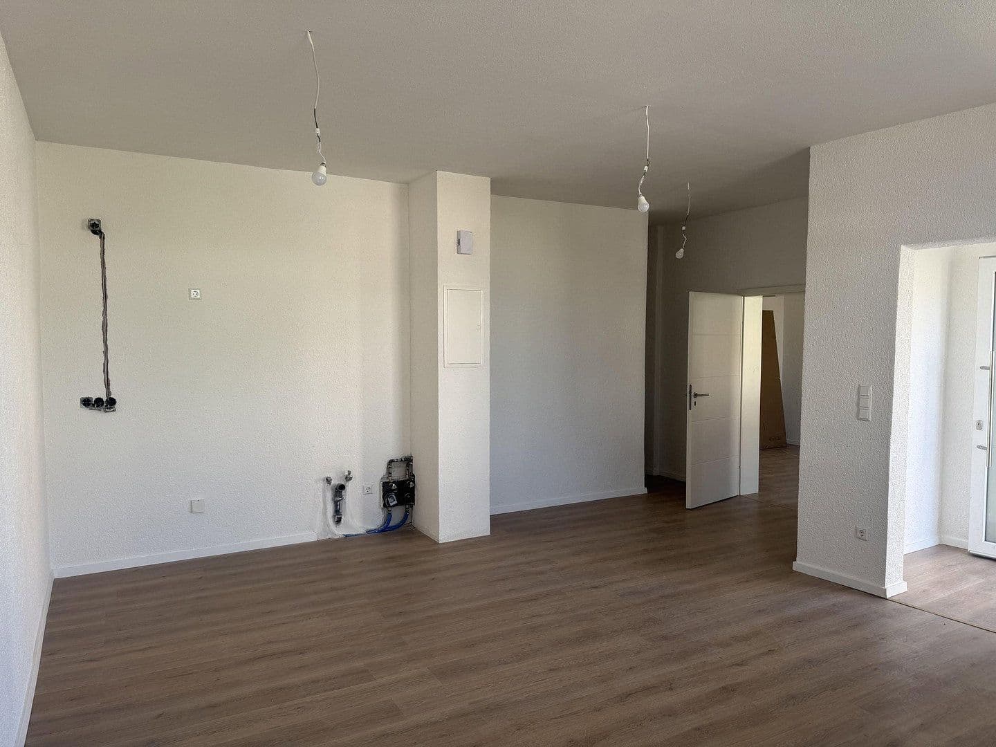 Pronájem bytu 2+1 55 m², Obere Hauptstrasse, Lustadt, Porýní-Falc Pronájem bytu 2+1 55 m², Obere Hauptstrasse, Lustadt, Porýní-Falc