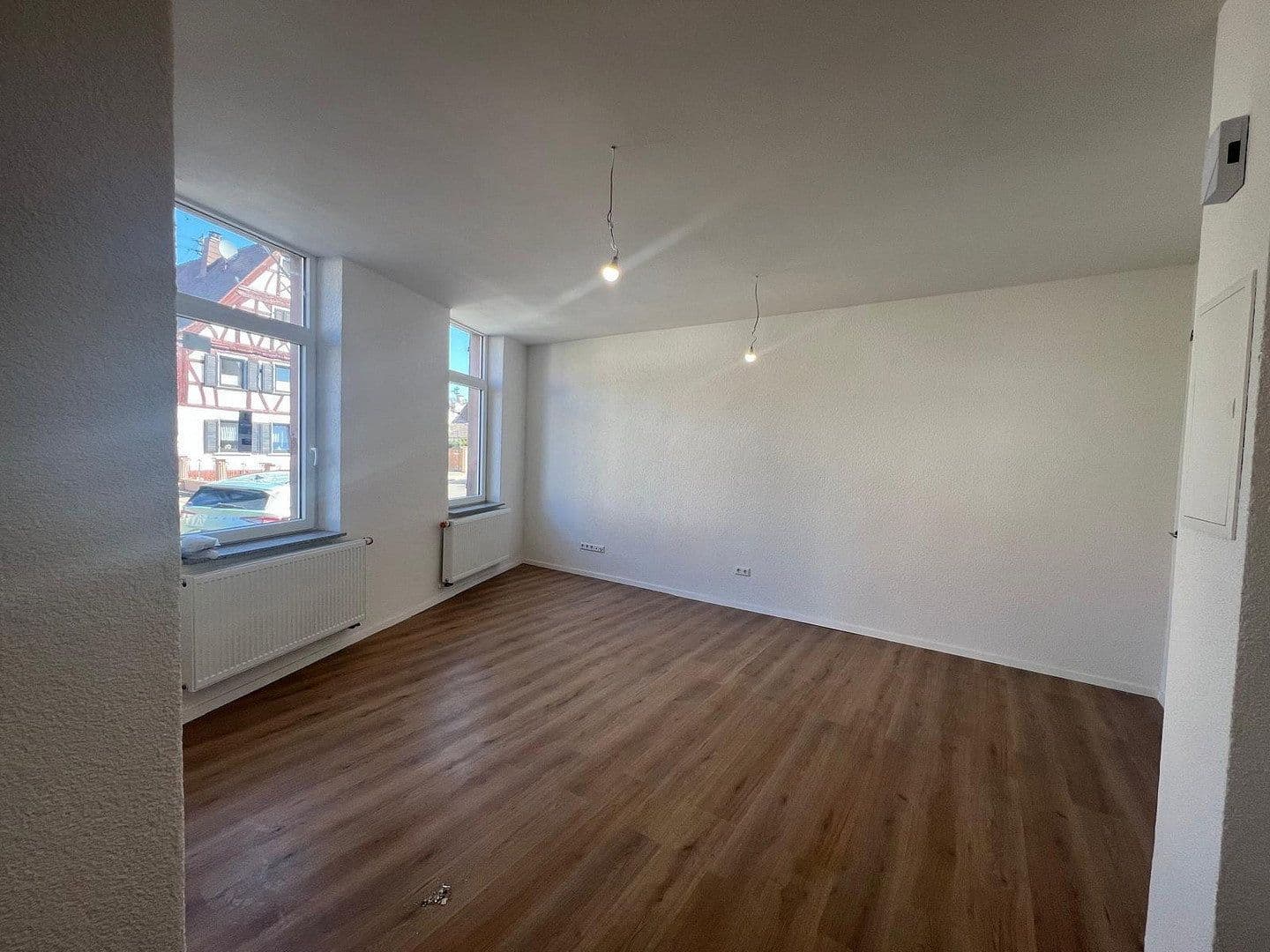 Pronájem bytu 2+1 55 m², Obere Hauptstrasse, Lustadt, Porýní-Falc Pronájem bytu 2+1 55 m², Obere Hauptstrasse, Lustadt, Porýní-Falc
