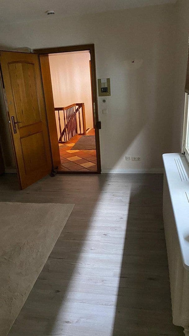 Prodej domu 248 m², pozemek 2.428 m², Bad Schwartau, Šlesvicko-Holštýnsko Prodej domu 248 m², pozemek 2.428 m², Bad Schwartau, Šlesvicko-Holštýnsko
