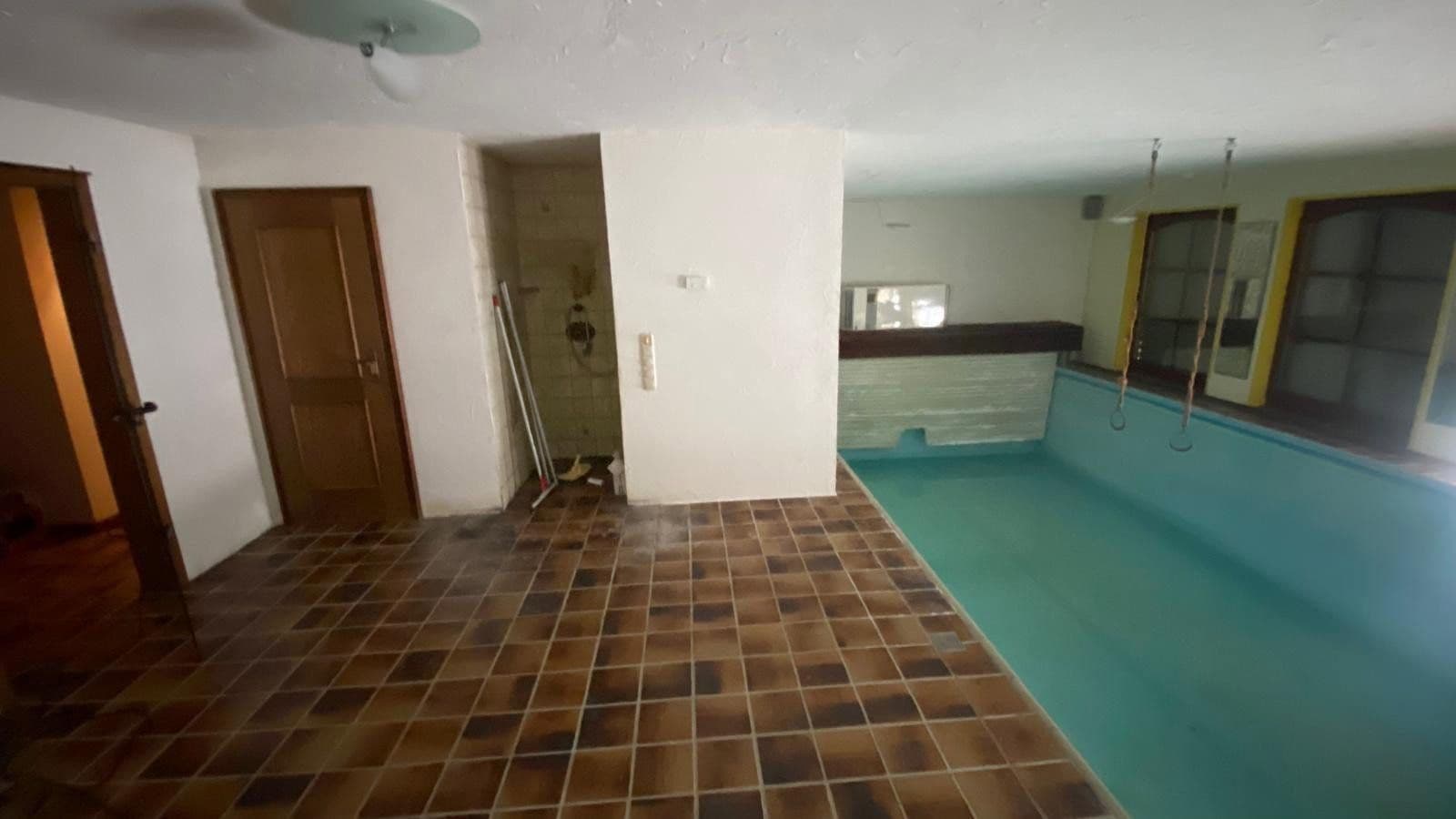 Prodej domu 248 m², pozemek 2.428 m², Bad Schwartau, Šlesvicko-Holštýnsko Prodej domu 248 m², pozemek 2.428 m², Bad Schwartau, Šlesvicko-Holštýnsko