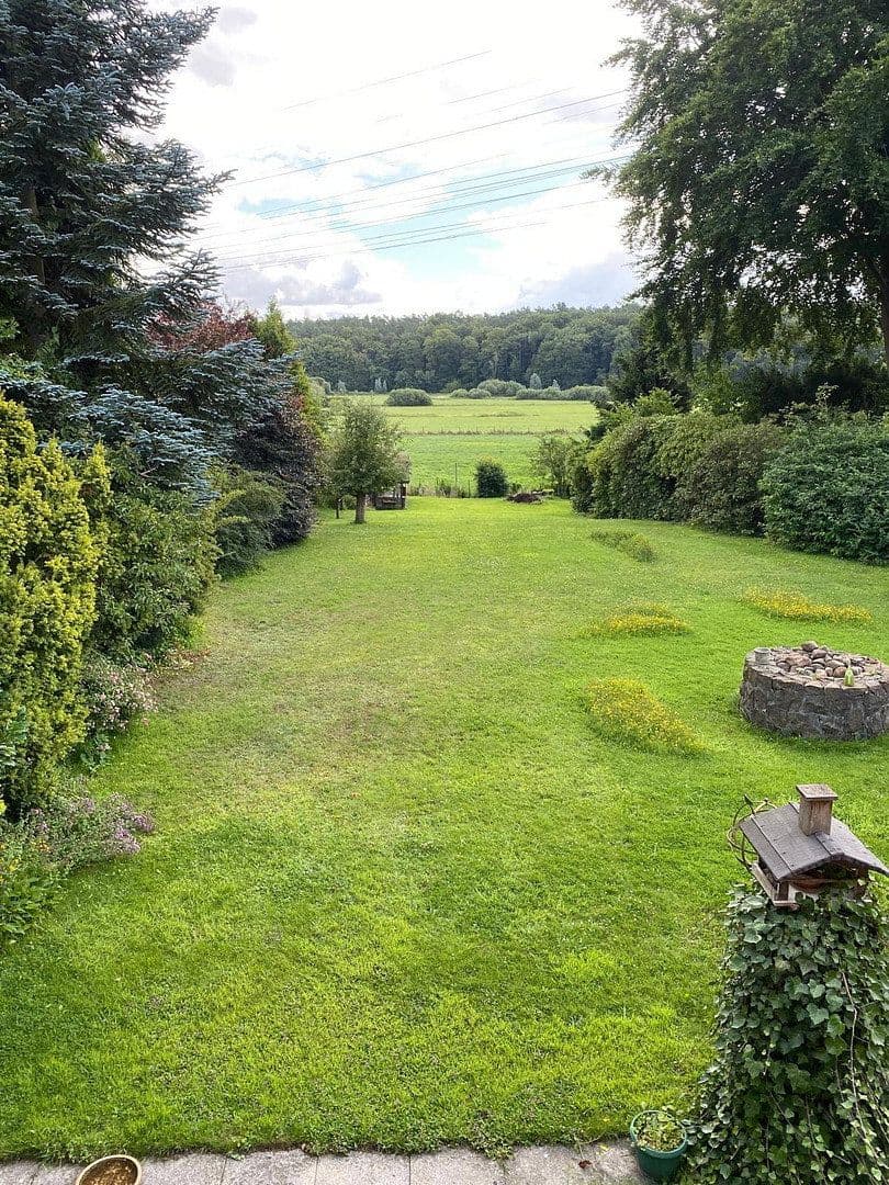 Prodej domu 248 m², pozemek 2.428 m², Bad Schwartau, Šlesvicko-Holštýnsko Prodej domu 248 m², pozemek 2.428 m², Bad Schwartau, Šlesvicko-Holštýnsko