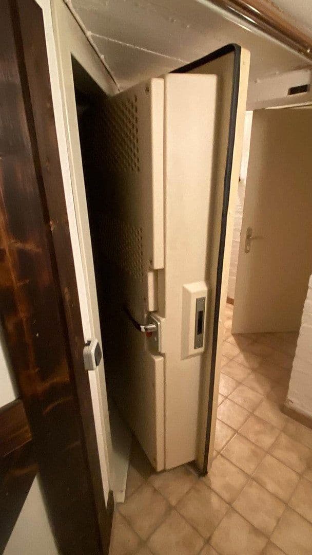 Prodej domu 248 m², pozemek 2.428 m², Bad Schwartau, Šlesvicko-Holštýnsko Prodej domu 248 m², pozemek 2.428 m², Bad Schwartau, Šlesvicko-Holštýnsko