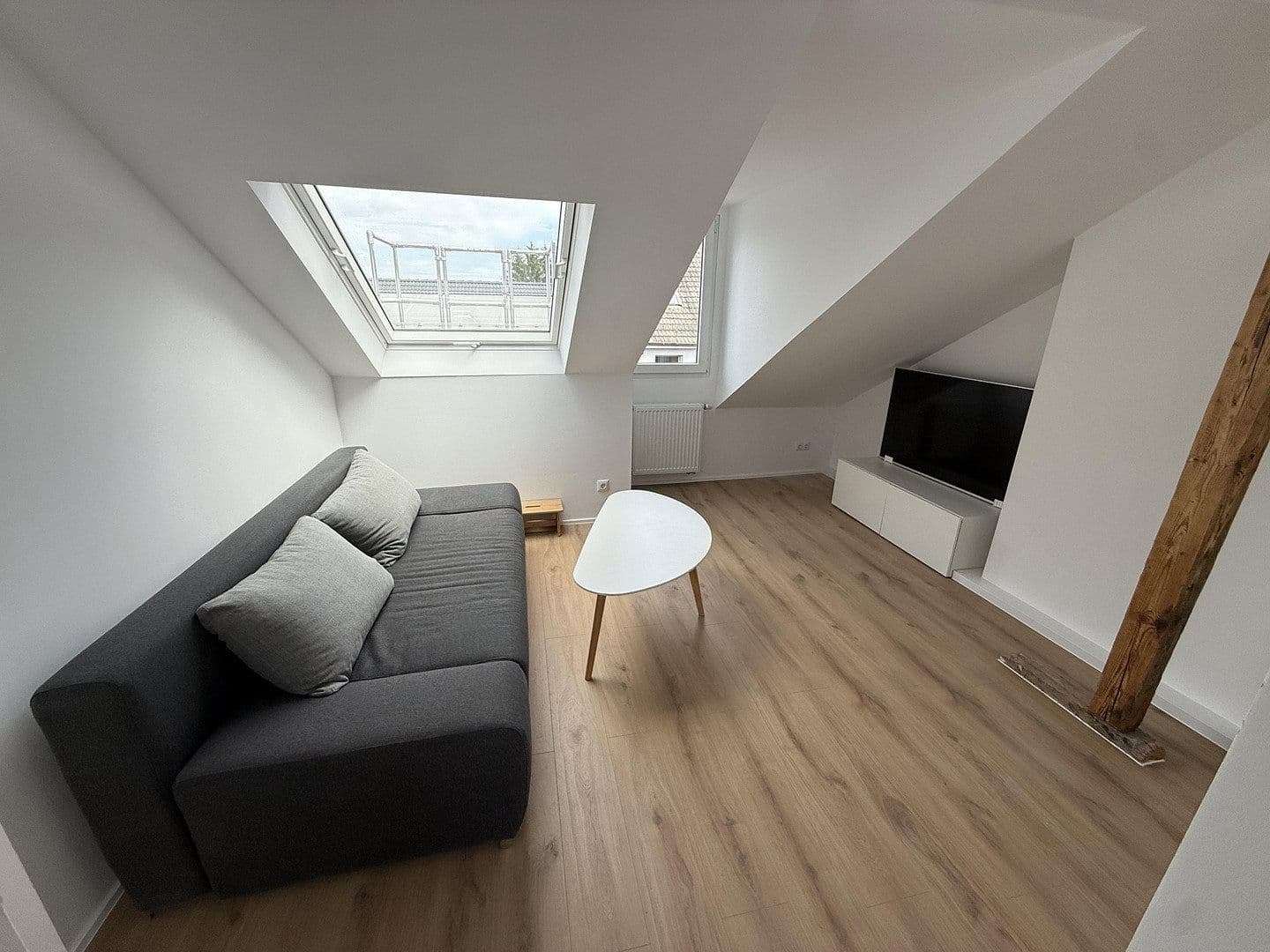 Pronájem bytu 2+1 50 m², Eynattener Str. 80, Cáchy, Severní Porýní-Vestfálsko Pronájem bytu 2+1 50 m², Eynattener Str. 80, Cáchy, Severní Porýní-Vestfálsko