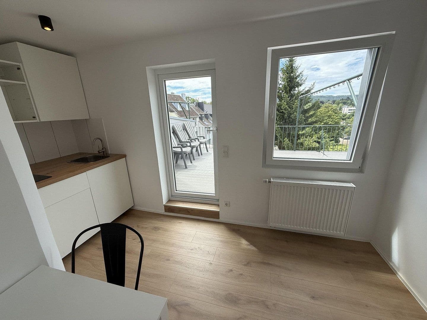 Pronájem bytu 2+1 50 m², Eynattener Str. 80, Cáchy, Severní Porýní-Vestfálsko Pronájem bytu 2+1 50 m², Eynattener Str. 80, Cáchy, Severní Porýní-Vestfálsko