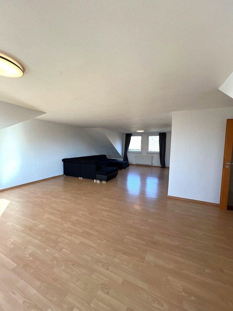 Pronájem bytu 4+1 113 m², Friedrich List str 26, Unna, Severní Porýní-Vestfálsko Pronájem bytu 4+1 113 m², Friedrich List str 26, Unna, Severní Porýní-Vestfálsko