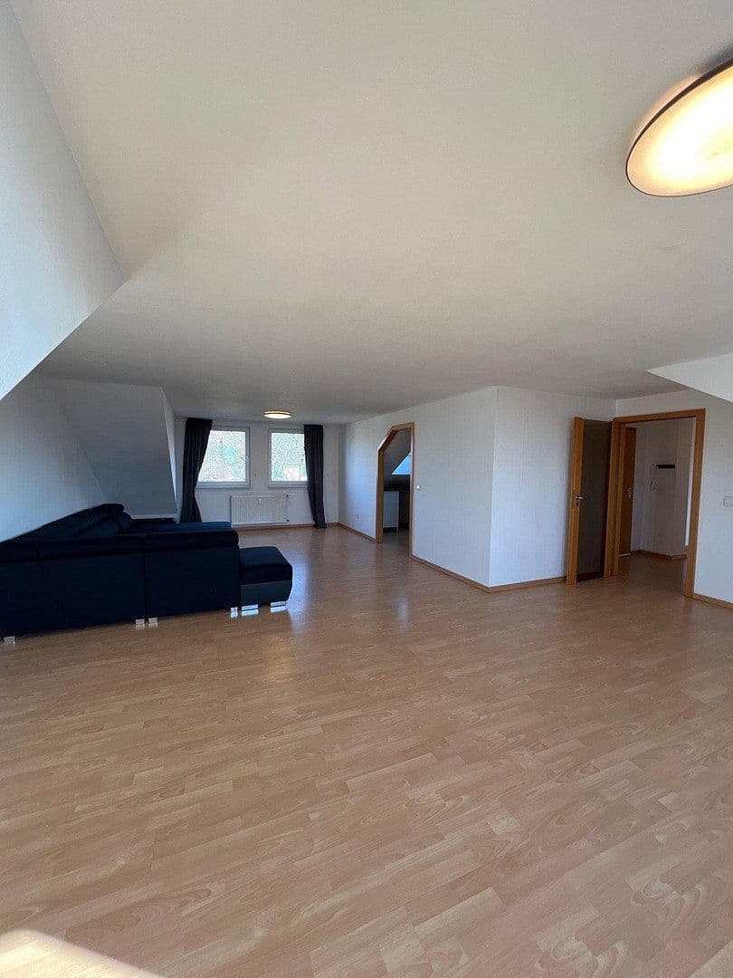 Pronájem bytu 4+1 113 m², Friedrich List str 26, Unna, Severní Porýní-Vestfálsko Pronájem bytu 4+1 113 m², Friedrich List str 26, Unna, Severní Porýní-Vestfálsko