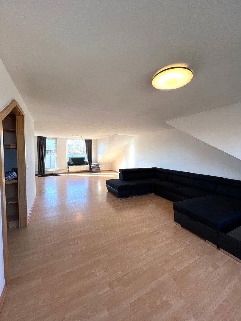 Pronájem bytu 4+1 113 m², Friedrich List str 26, Unna, Severní Porýní-Vestfálsko Pronájem bytu 4+1 113 m², Friedrich List str 26, Unna, Severní Porýní-Vestfálsko