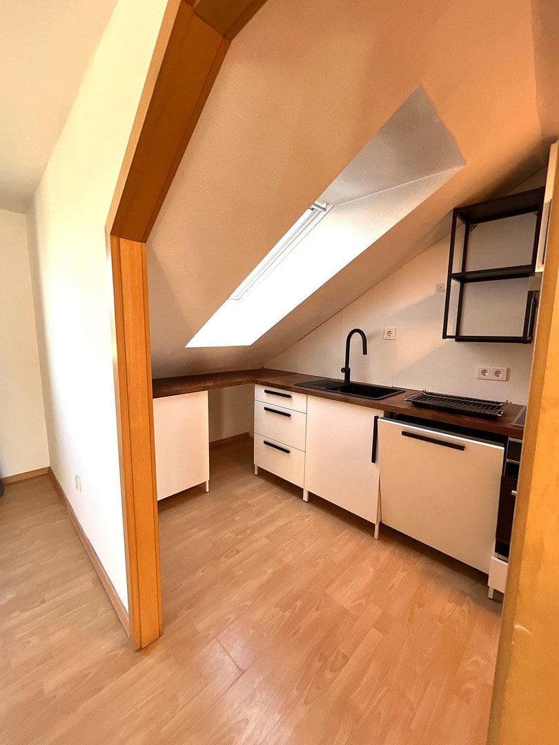 Pronájem bytu 4+1 113 m², Friedrich List str 26, Unna, Severní Porýní-Vestfálsko Pronájem bytu 4+1 113 m², Friedrich List str 26, Unna, Severní Porýní-Vestfálsko