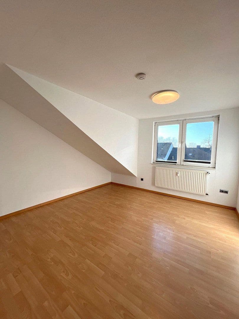 Pronájem bytu 4+1 113 m², Friedrich List str 26, Unna, Severní Porýní-Vestfálsko Pronájem bytu 4+1 113 m², Friedrich List str 26, Unna, Severní Porýní-Vestfálsko
