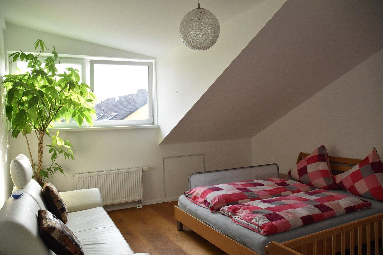 Pronájem bytu 6+1 145 m², Brechtelstr. 12, Heidelberg, Bádensko-Württembersko Pronájem bytu 6+1 145 m², Brechtelstr. 12, Heidelberg, Bádensko-Württembersko