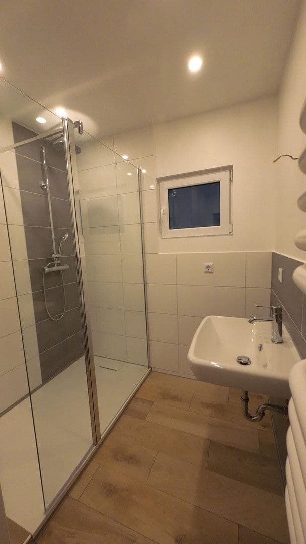 Prodej domu 91 m², pozemek 247 m², Windsbach, Bavorsko Prodej domu 91 m², pozemek 247 m², Windsbach, Bavorsko