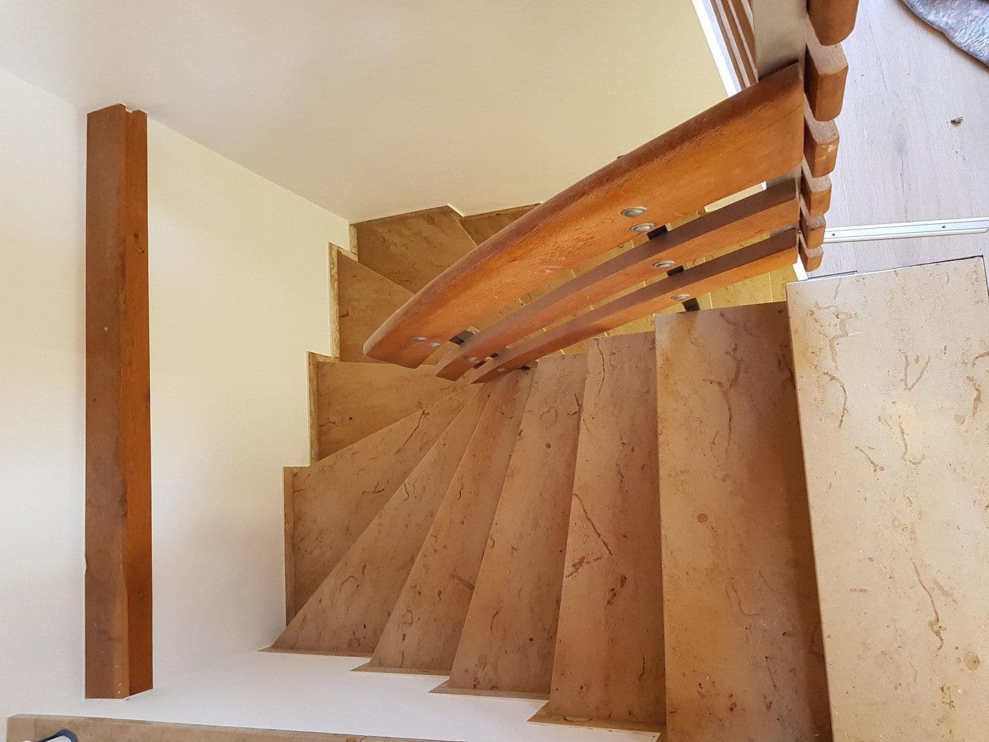 Prodej domu 91 m², pozemek 247 m², Windsbach, Bavorsko Prodej domu 91 m², pozemek 247 m², Windsbach, Bavorsko
