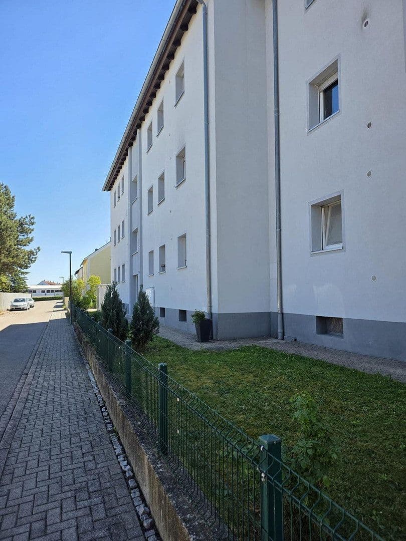 Prodej bytu 4+1 84 m², Gunzenhausen, Bavorsko Prodej bytu 4+1 84 m², Gunzenhausen, Bavorsko