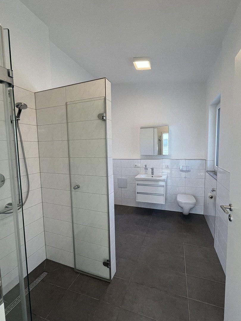 Pronájem bytu 4+1 106 m², Filderstadt, Bádensko-Württembersko Pronájem bytu 4+1 106 m², Filderstadt, Bádensko-Württembersko