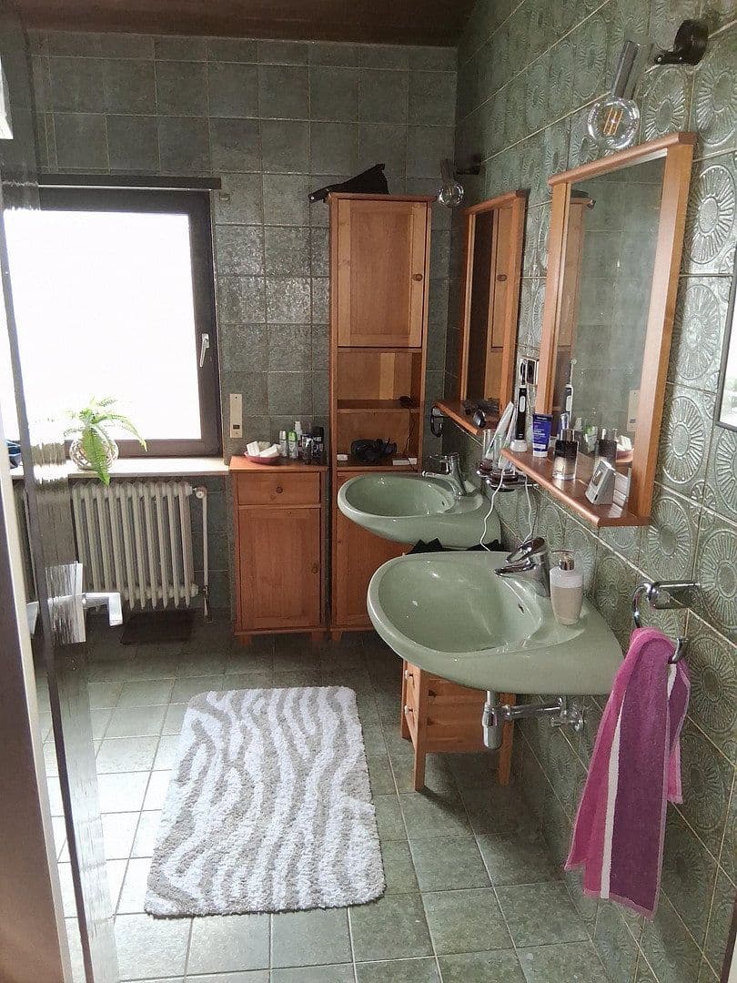 Prodej domu 300 m², pozemek 1.300 m², Mandelbachtal, Země Sársko Prodej domu 300 m², pozemek 1.300 m², Mandelbachtal, Země Sársko