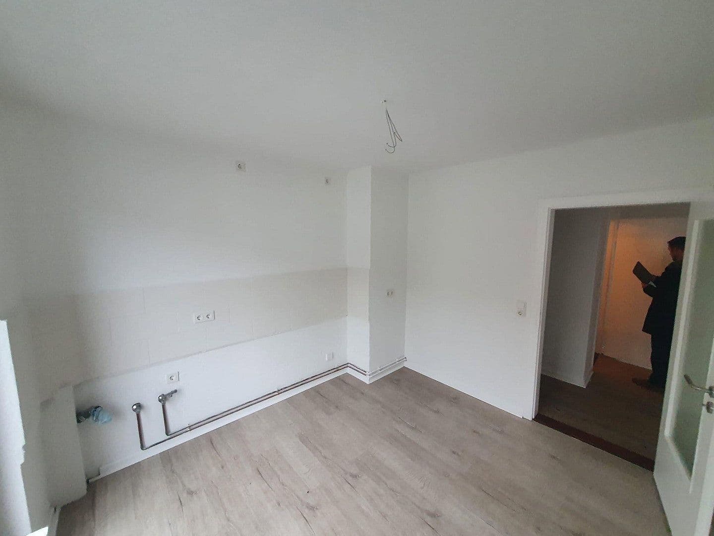 Pronájem bytu 3+1 71 m², Lübecker Str. 32, Bremen, Bremen Pronájem bytu 3+1 71 m², Lübecker Str. 32, Bremen, Bremen