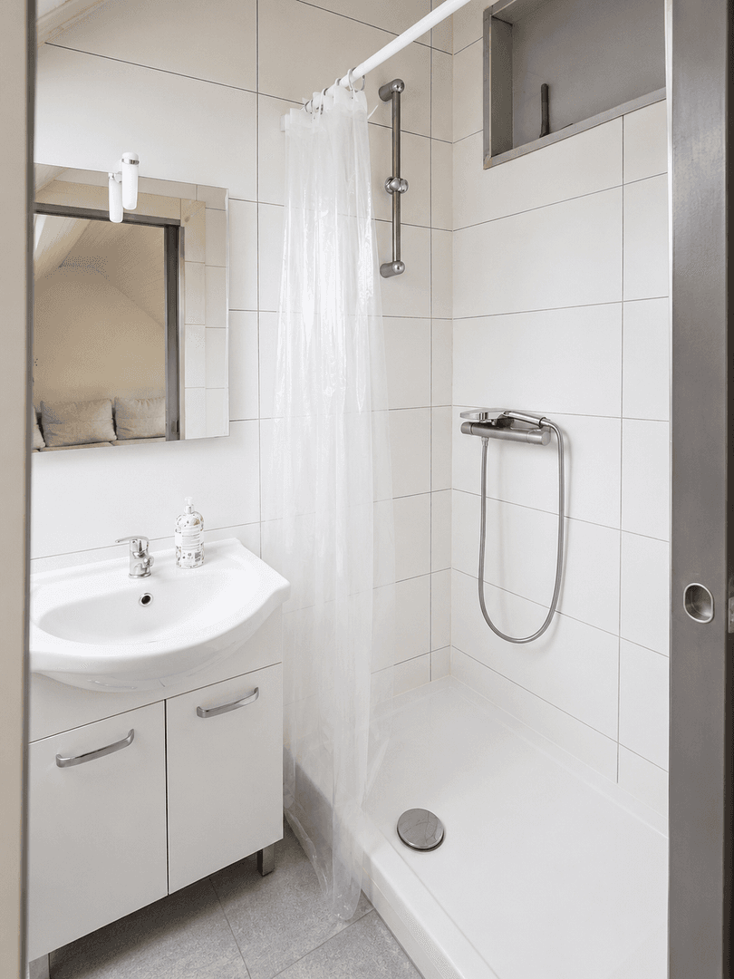 Pronájem bytu 1+1 29 m², Sontheim an der Brenz, Bádensko-Württembersko Pronájem bytu 1+1 29 m², Sontheim an der Brenz, Bádensko-Württembersko