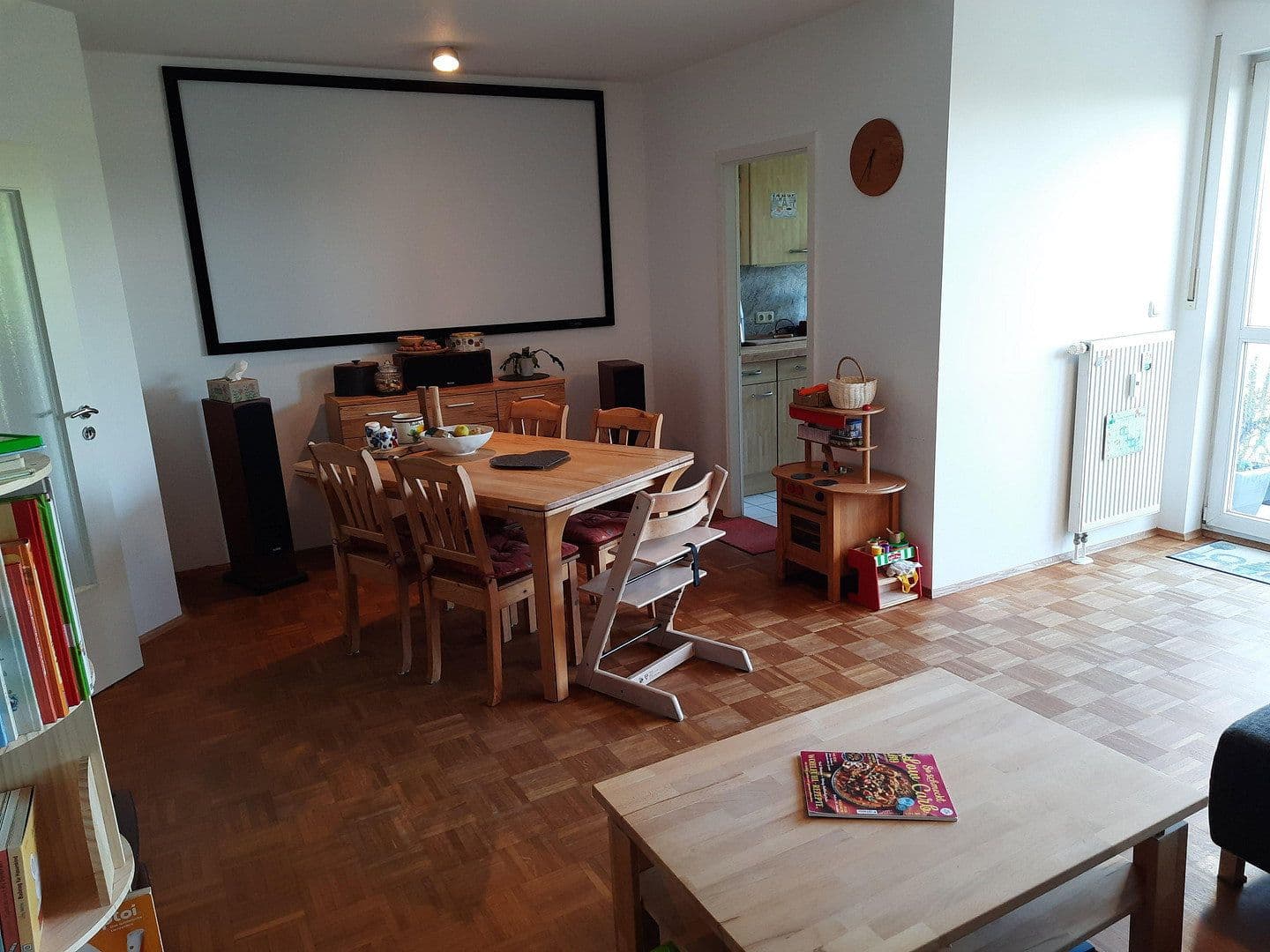 Prodej bytu 3+1 80 m², Raiffeisenstr. 17a, Bad Abbach, Bavorsko Prodej bytu 3+1 80 m², Raiffeisenstr. 17a, Bad Abbach, Bavorsko