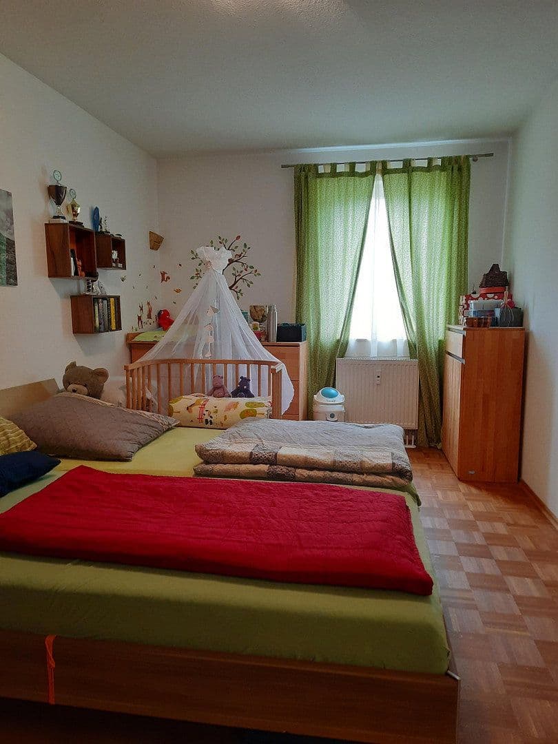 Prodej bytu 3+1 80 m², Raiffeisenstr. 17a, Bad Abbach, Bavorsko Prodej bytu 3+1 80 m², Raiffeisenstr. 17a, Bad Abbach, Bavorsko