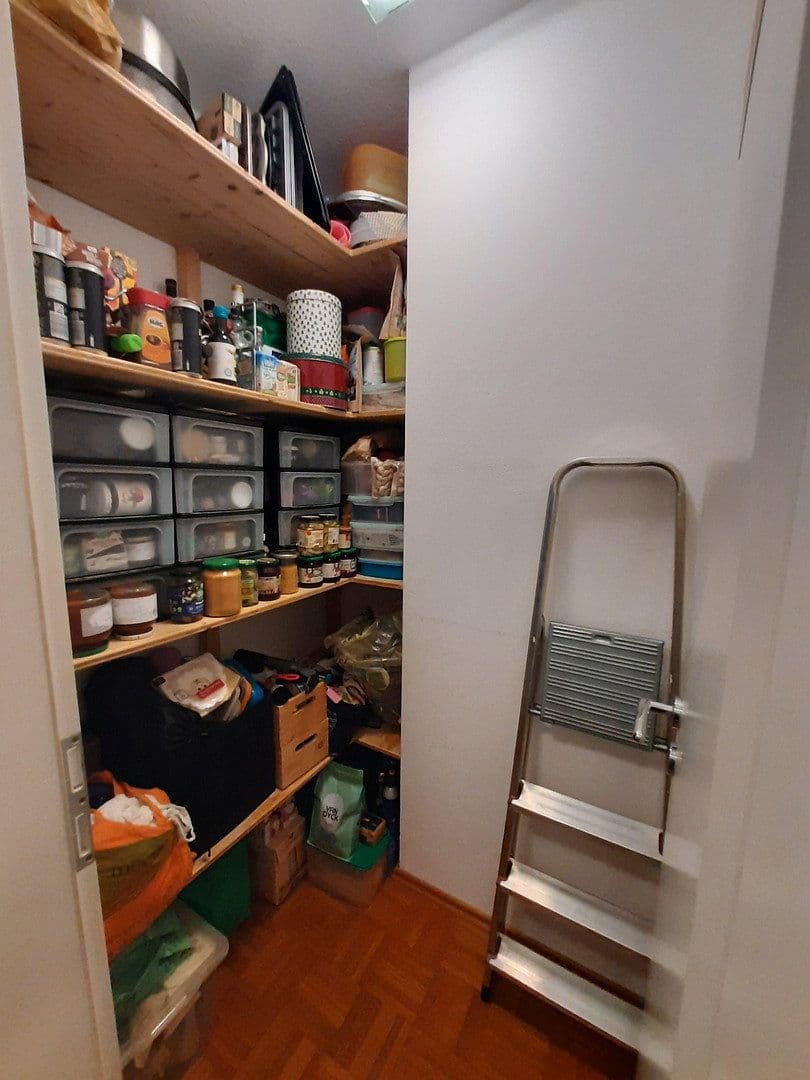 Prodej bytu 3+1 80 m², Raiffeisenstr. 17a, Bad Abbach, Bavorsko Prodej bytu 3+1 80 m², Raiffeisenstr. 17a, Bad Abbach, Bavorsko