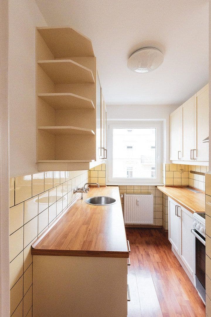Prodej bytu 3+1 65 m², Neumünstersche Straße 23, Hamburg, Hamburg Prodej bytu 3+1 65 m², Neumünstersche Straße 23, Hamburg, Hamburg