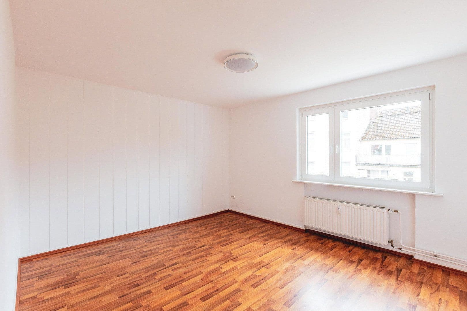 Prodej bytu 3+1 65 m², Neumünstersche Straße 23, Hamburg, Hamburg Prodej bytu 3+1 65 m², Neumünstersche Straße 23, Hamburg, Hamburg