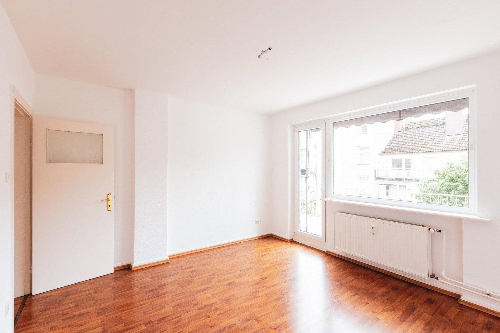 Prodej bytu 3+1 65 m², Neumünstersche Straße 23, Hamburg, Hamburg Prodej bytu 3+1 65 m², Neumünstersche Straße 23, Hamburg, Hamburg