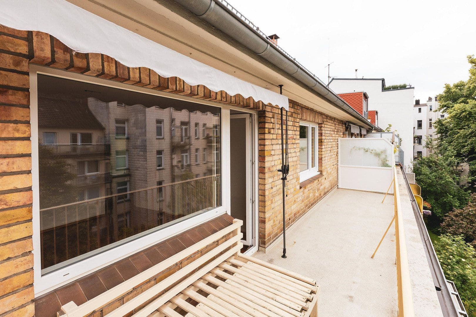 Prodej bytu 3+1 65 m², Neumünstersche Straße 23, Hamburg, Hamburg Prodej bytu 3+1 65 m², Neumünstersche Straße 23, Hamburg, Hamburg