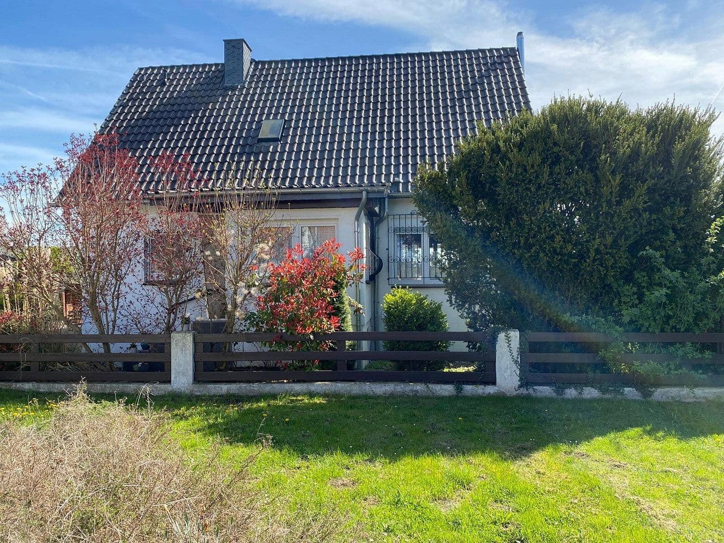 Prodej domu 120 m², pozemek 1.217 m², Siedlerkamp 6, Gronau, Dolní Sasko Prodej domu 120 m², pozemek 1.217 m², Siedlerkamp 6, Gronau, Dolní Sasko