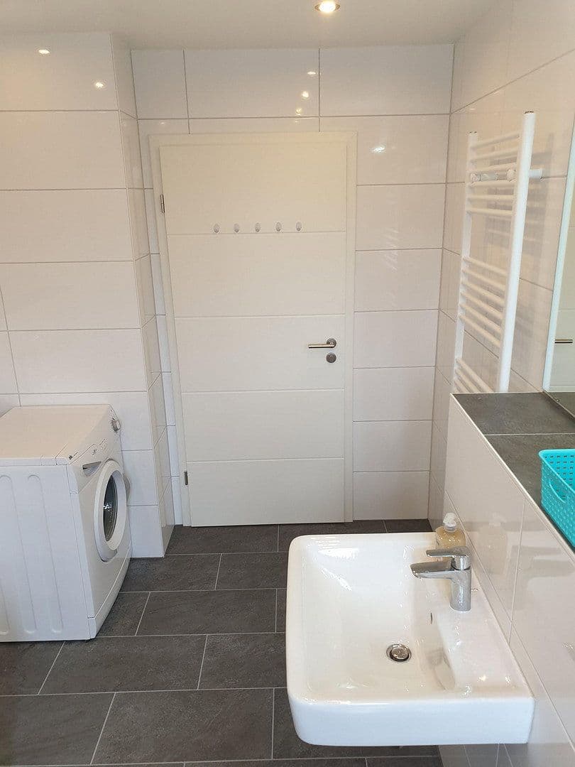 Prodej domu 461 m², pozemek 649 m², Saarbrücken, Země Sársko Prodej domu 461 m², pozemek 649 m², Saarbrücken, Země Sársko