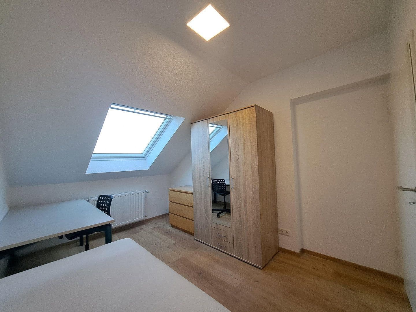 Prodej domu 461 m², pozemek 649 m², Saarbrücken, Země Sársko Prodej domu 461 m², pozemek 649 m², Saarbrücken, Země Sársko
