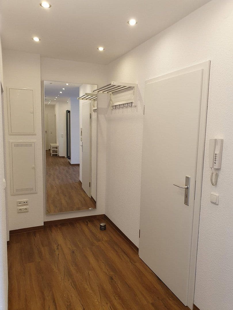 Prodej domu 461 m², pozemek 649 m², Saarbrücken, Země Sársko Prodej domu 461 m², pozemek 649 m², Saarbrücken, Země Sársko