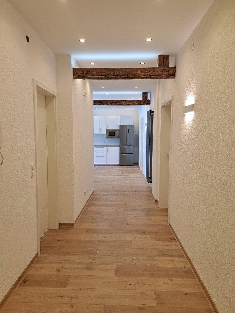 Prodej domu 461 m², pozemek 649 m², Saarbrücken, Země Sársko Prodej domu 461 m², pozemek 649 m², Saarbrücken, Země Sársko