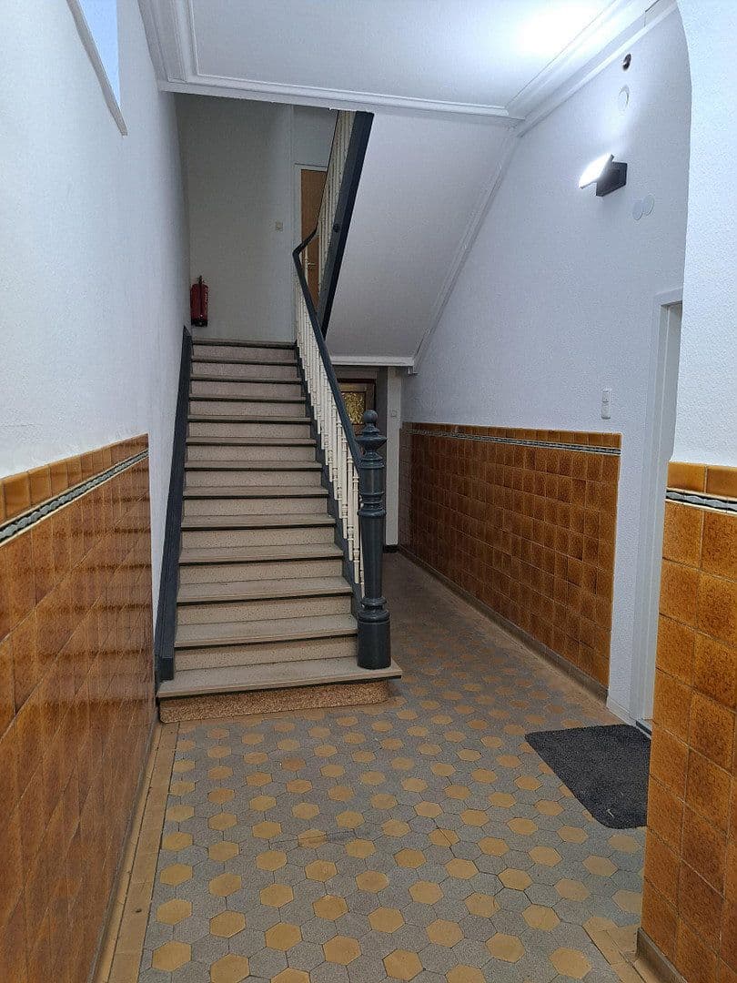 Prodej domu 461 m², pozemek 649 m², Saarbrücken, Země Sársko Prodej domu 461 m², pozemek 649 m², Saarbrücken, Země Sársko
