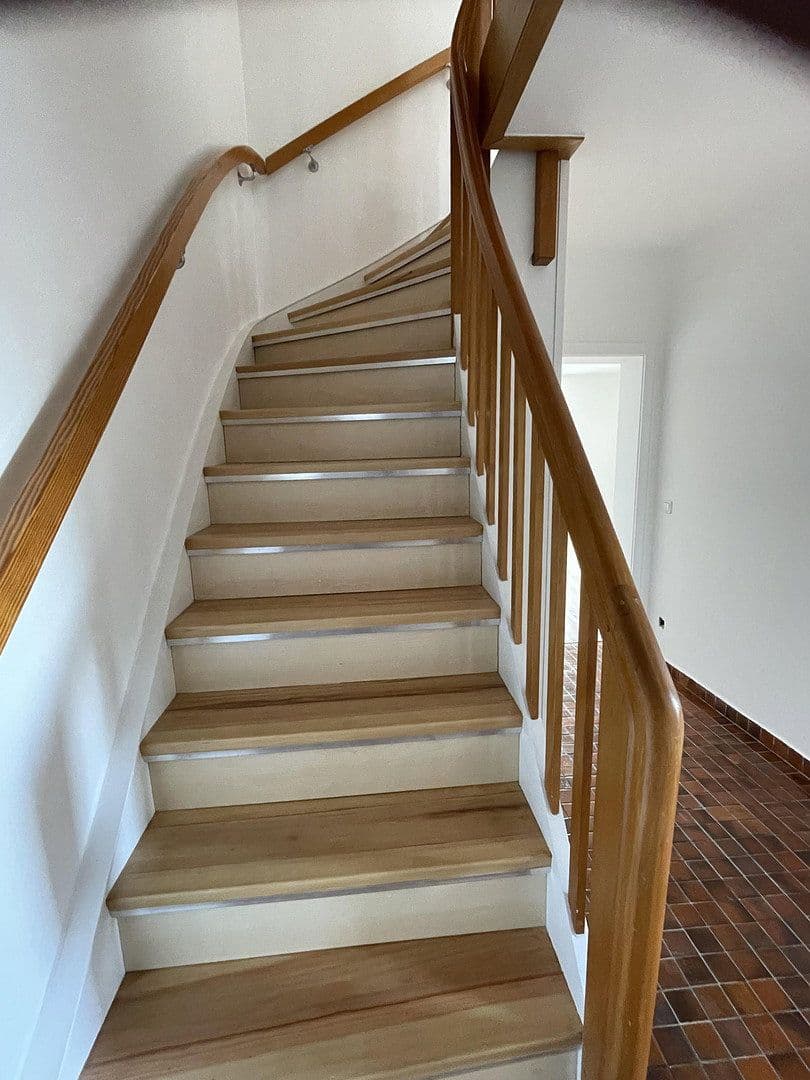 Pronájem domu 115 m², pozemek 450 m², Norderstedt, Šlesvicko-Holštýnsko Pronájem domu 115 m², pozemek 450 m², Norderstedt, Šlesvicko-Holštýnsko