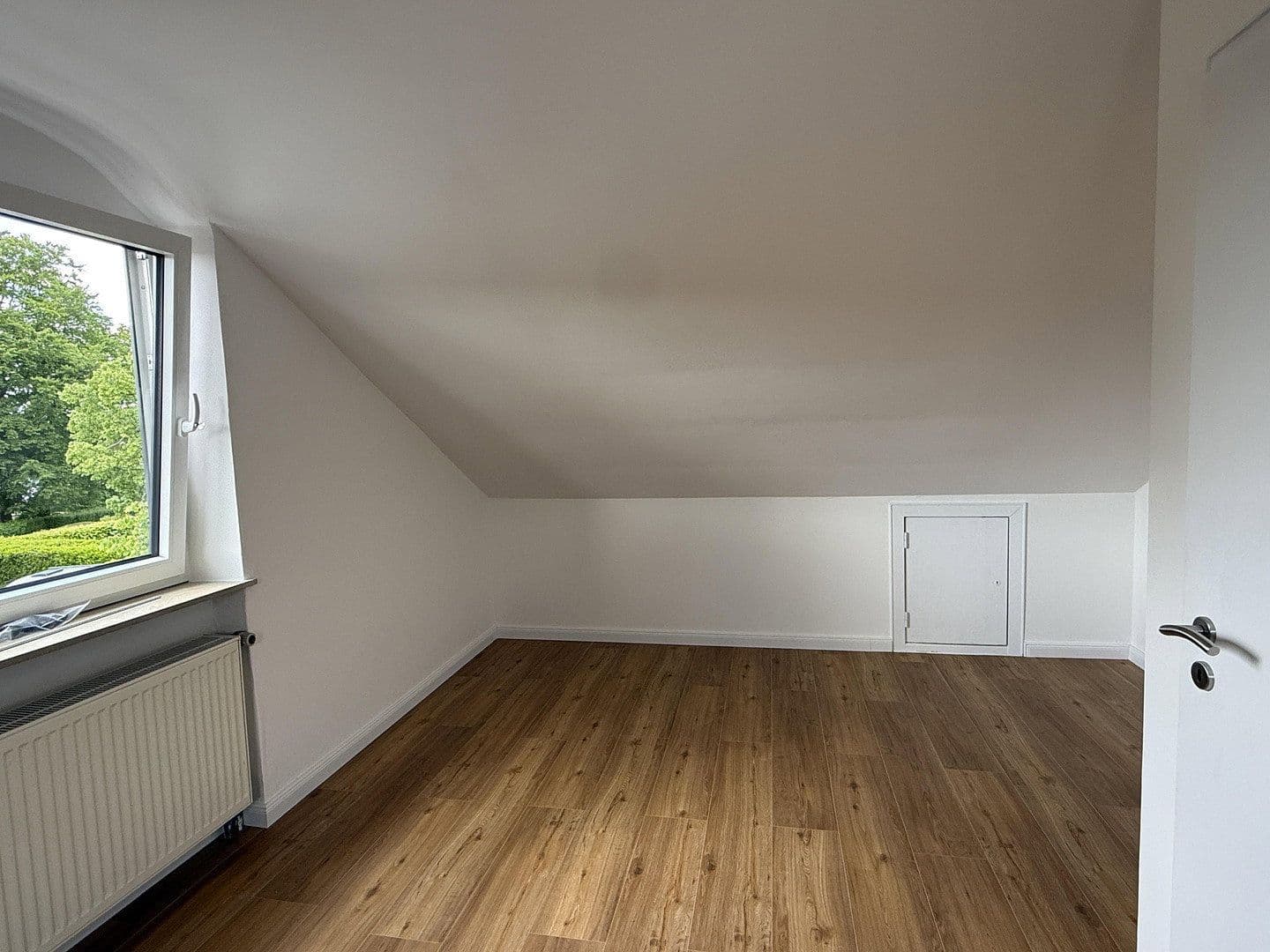 Pronájem domu 115 m², pozemek 450 m², Norderstedt, Šlesvicko-Holštýnsko Pronájem domu 115 m², pozemek 450 m², Norderstedt, Šlesvicko-Holštýnsko