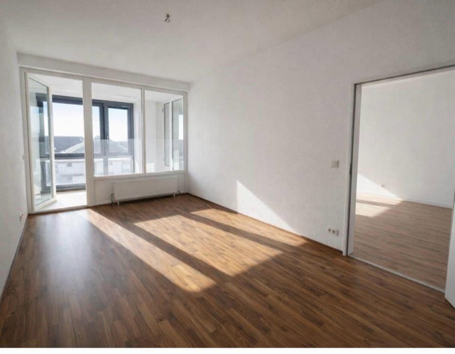 Pronájem bytu 2+1 63 m², Halberstädter Str. 118, Magdeburg, Sasko-Anhaltsko Pronájem bytu 2+1 63 m², Halberstädter Str. 118, Magdeburg, Sasko-Anhaltsko