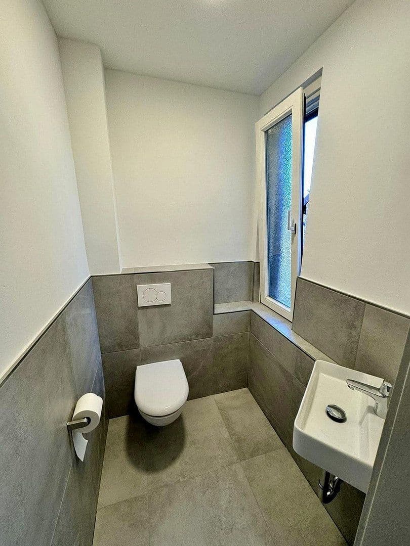 Pronájem bytu 2+1 76 m², Peiner Straße 34, Hildesheim, Dolní Sasko Pronájem bytu 2+1 76 m², Peiner Straße 34, Hildesheim, Dolní Sasko