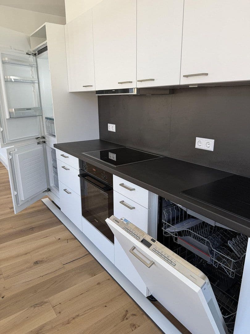 Pronájem bytu 1+kk 58 m², Rieckestraße 26, Stuttgart, Bádensko-Württembersko Pronájem bytu 1+kk 58 m², Rieckestraße 26, Stuttgart, Bádensko-Württembersko