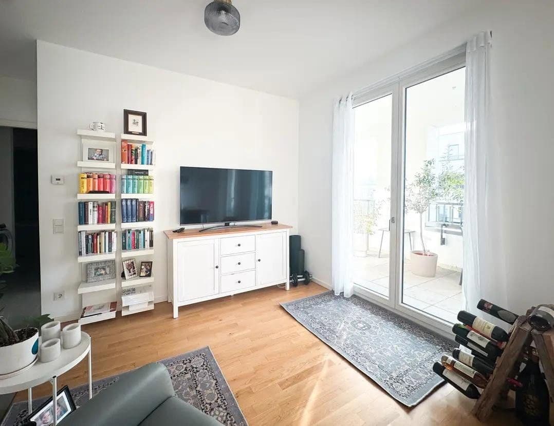 Pronájem bytu 2+1 56 m², Berlin, Berlín Pronájem bytu 2+1 56 m², Berlin, Berlín