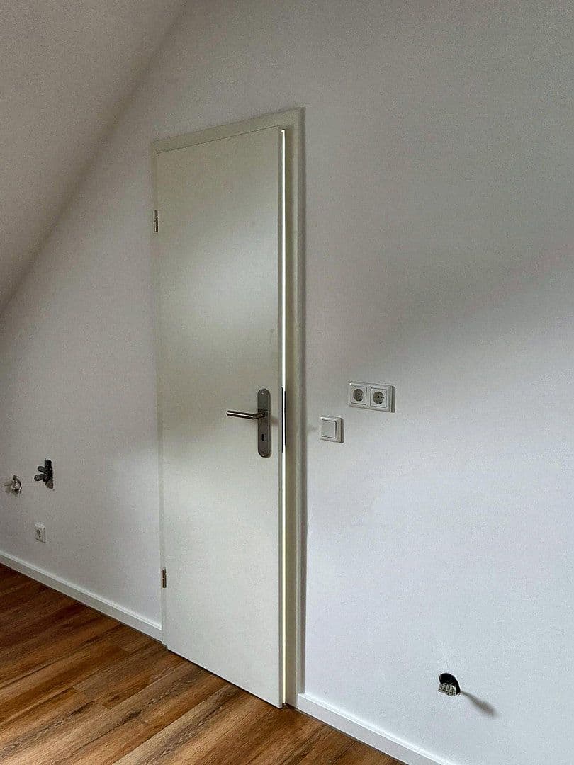 Pronájem bytu 2+1 74 m², Bebelstraße 228, Oberhausen, Severní Porýní-Vestfálsko Pronájem bytu 2+1 74 m², Bebelstraße 228, Oberhausen, Severní Porýní-Vestfálsko