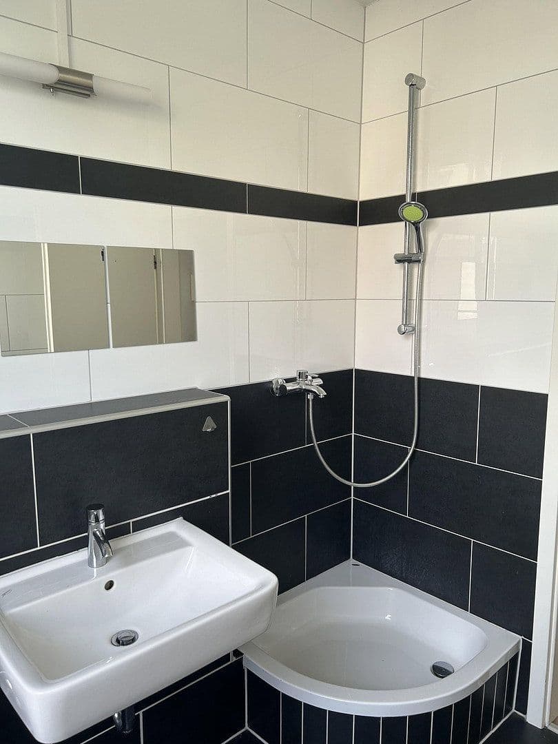 Pronájem kanceláře 48 m², Aschaffenburg, Bavorsko Pronájem kanceláře 48 m², Aschaffenburg, Bavorsko