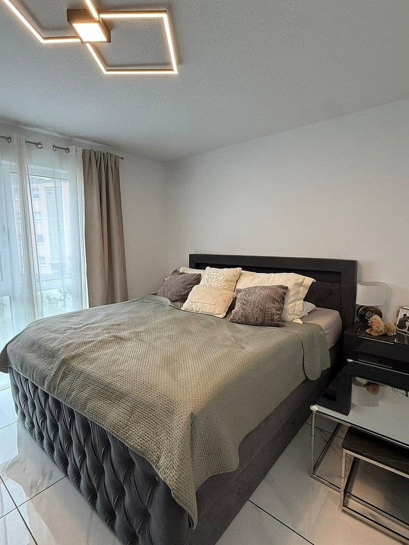 Pronájem bytu 3+1 97 m², Stein, Bavorsko Pronájem bytu 3+1 97 m², Stein, Bavorsko