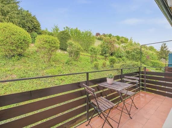 Pronájem bytu 3+kk 78 m², Obertürkheim, Bádensko-Württembersko Pronájem bytu 3+kk 78 m², Obertürkheim, Bádensko-Württembersko